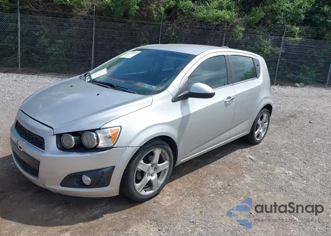 2015 Chevrolet Sonic Ltz Auto z USA, uszkodzony, nr VIN 1G1JE6SB6F4118460